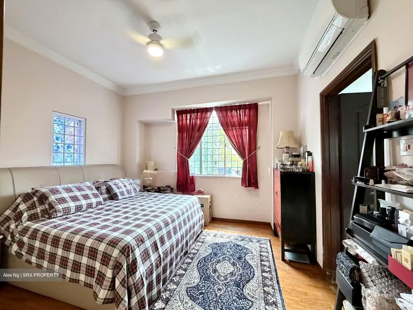 Serangoon Central (D19), Terrace #551267691